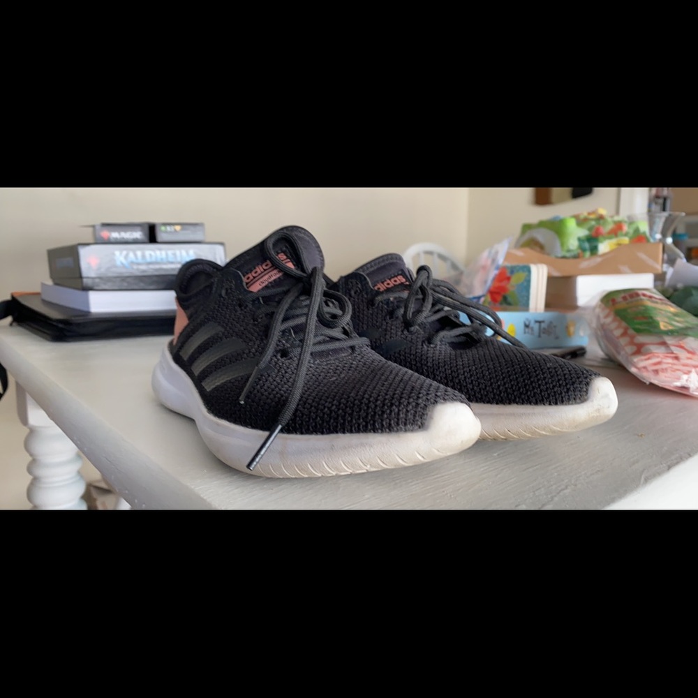 Adidas Cloudfoam Tennis Shoes